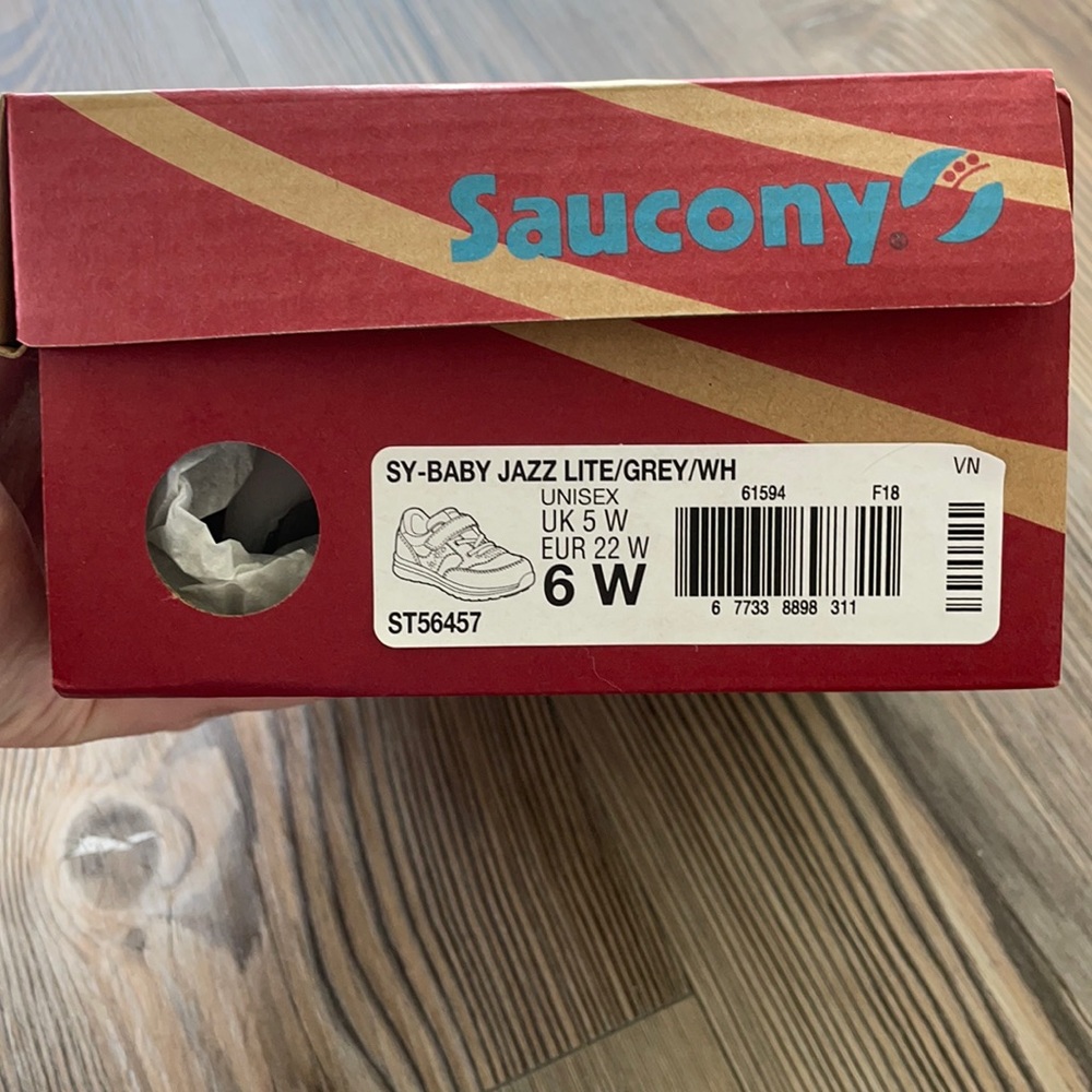 Like New- W Saucony Shoes
